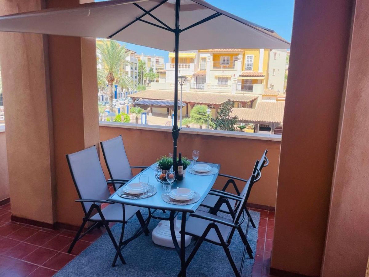 Beach Apartament In טורבייחה מראה חיצוני תמונה