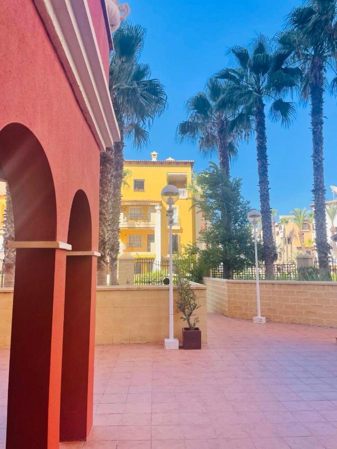 Beach Apartament In טורבייחה מראה חיצוני תמונה